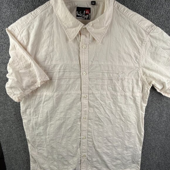 Quiksilver Men Short Sleeve Button Up Shirt Medium Off White Ivory Cotton Adult - Picture 2 of 12
